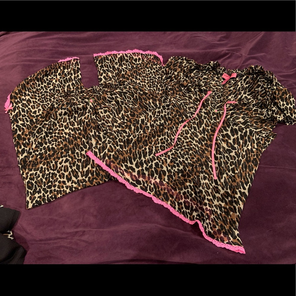 Betsey Johnson Intimates Sexy Lounge P.J.’s | Med